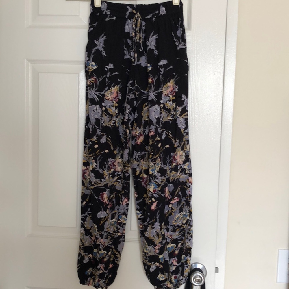 Worn once! Cotton Floral jogger pants